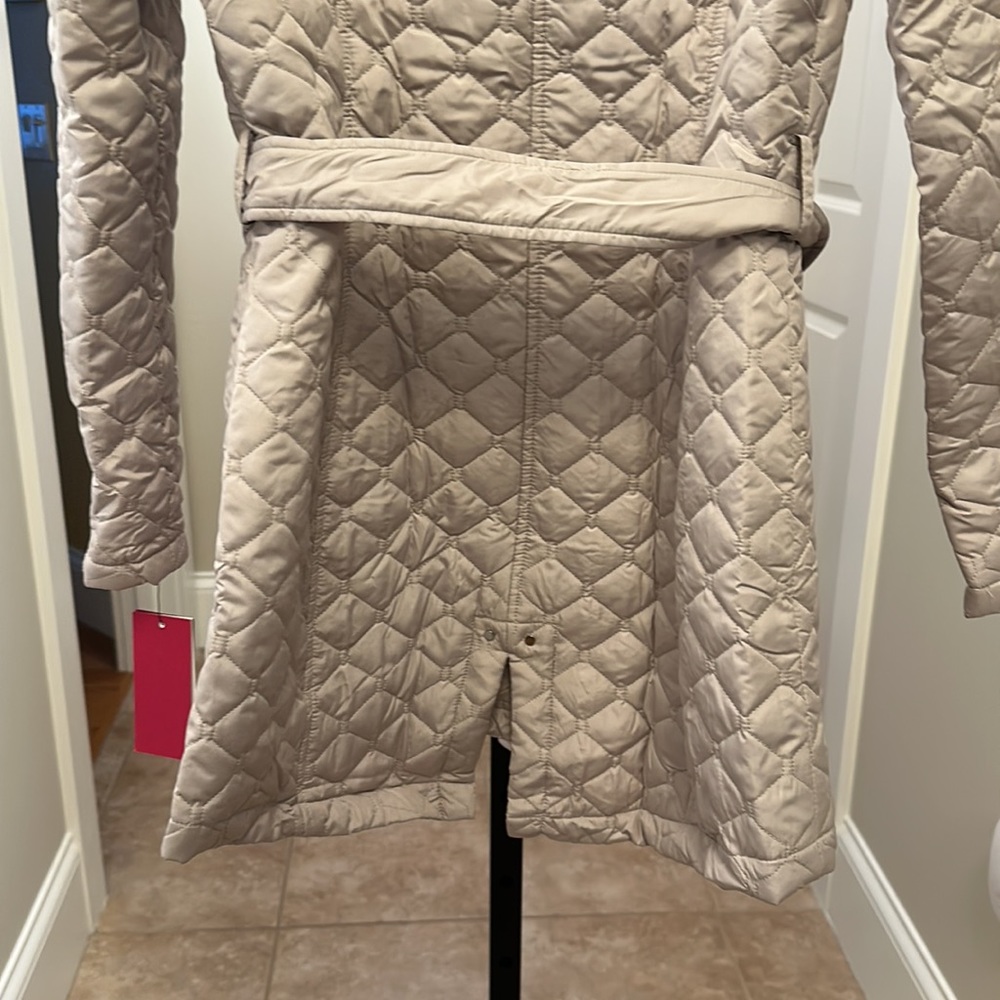 VINCE CAMUTO women’s Belted Hooded Quilted Jacket - Picture 11 of 16
